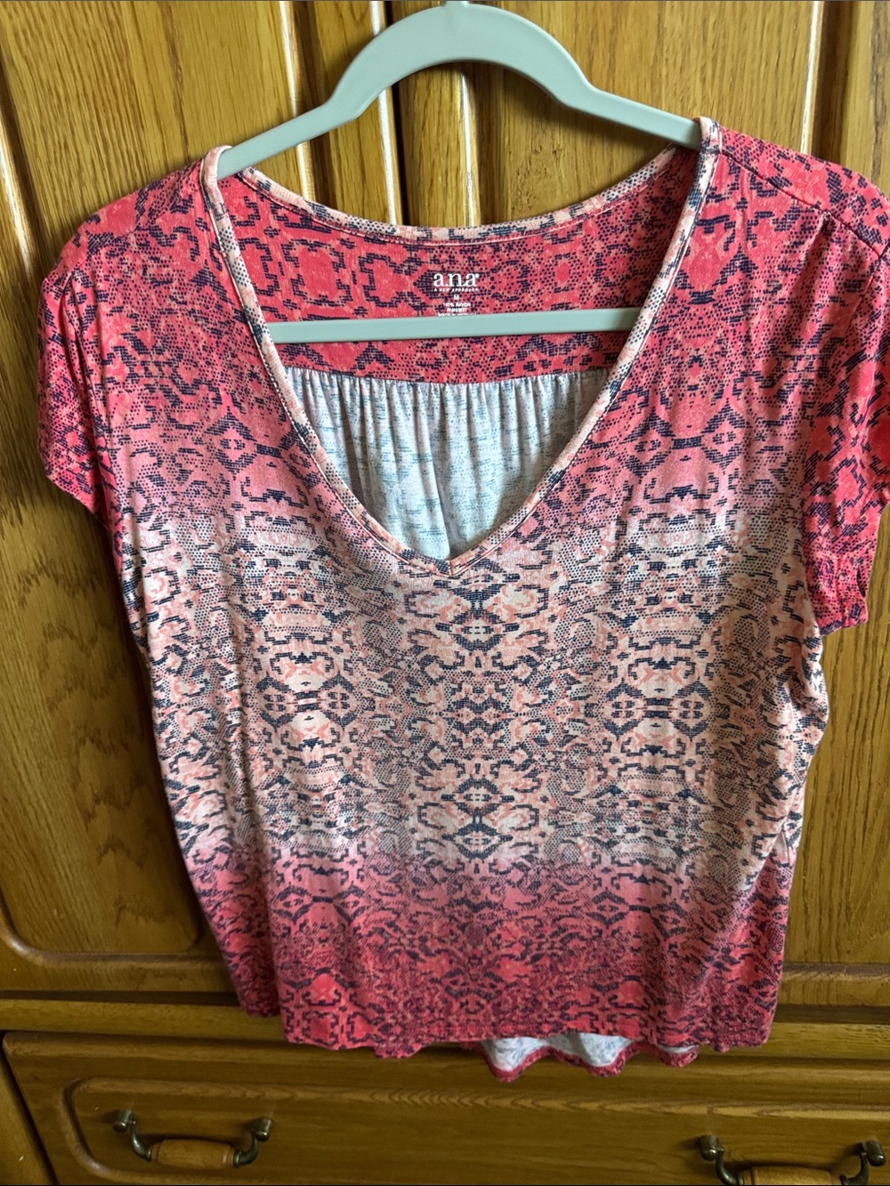 a.n.a Coral Pink Ombre Snake-Print V-Neck Short Sleeve Top